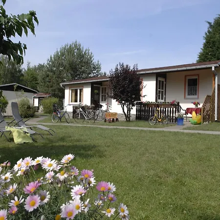 Seepark Heidenholz, Plau Am *
